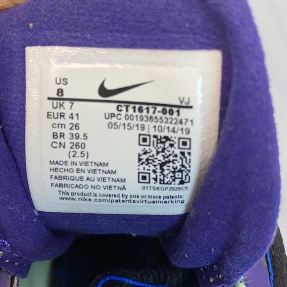 Nike Air Max 270 React - Picture 6 of 8